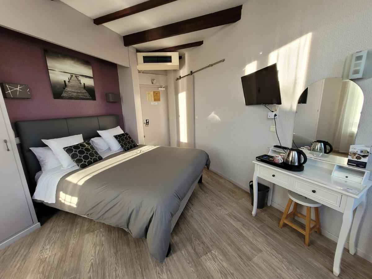 Aragon Hotel